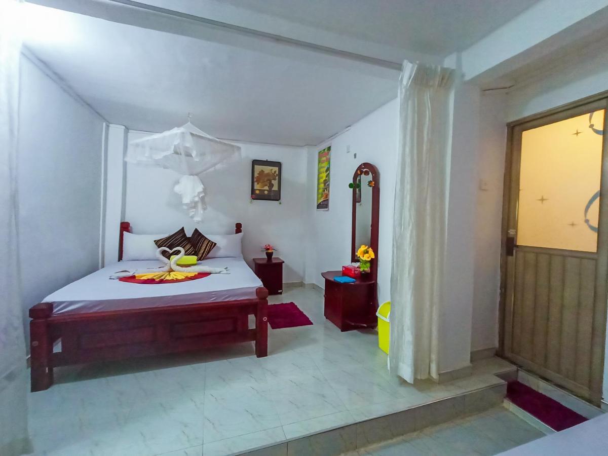 Sigiri Tarushan Home Stay Sigiriya Exterior photo